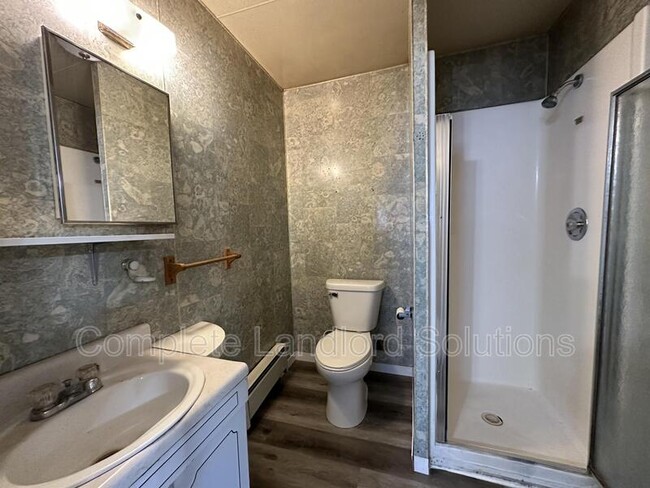 Photo - 6948 N 32nd St