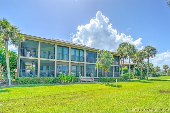 Photo - 233 NE Edgewater Dr Unit 201