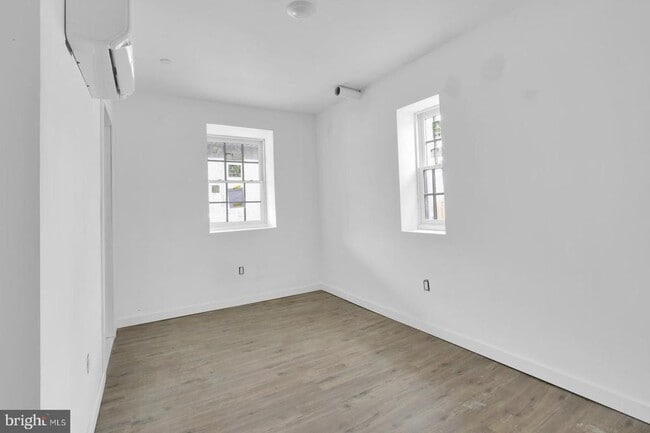Photo - 7037 Ridge Ave Unit 1B