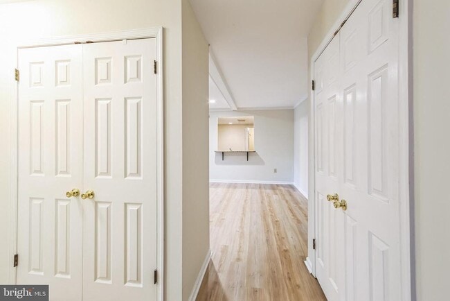 Building Photo - 1804 Mountainview Dr Unit 1804