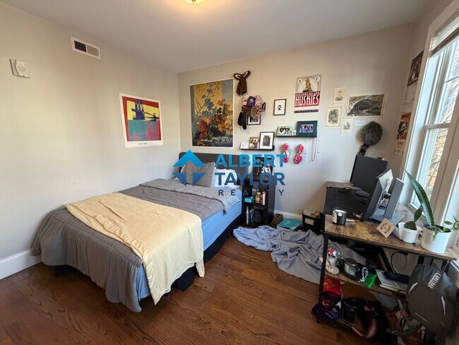 Photo - 275 Parker Hill Ave Unit 3