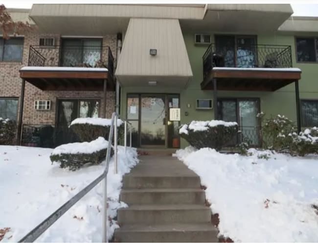 Photo - 5 Strawberry Bank Rd Unit 8