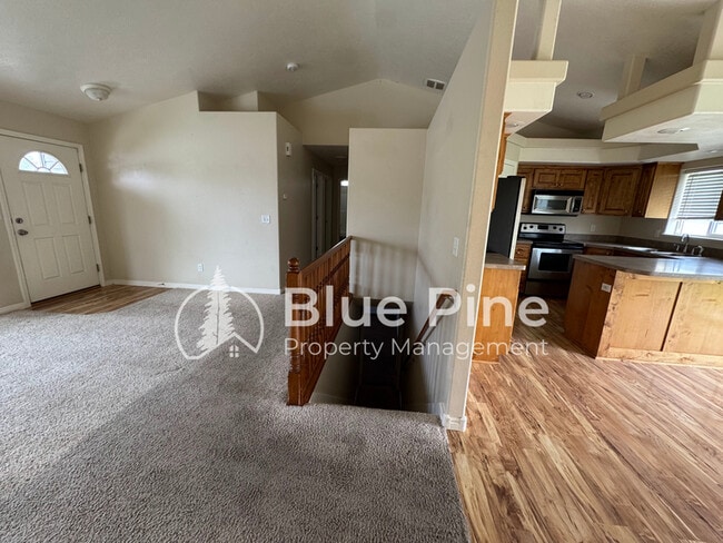 Photo - 9478 Garden Grove Ln