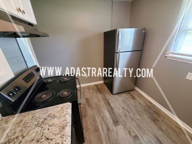 Photo - 4 Bedroom Ranch Home in Grandview-Coming SOON!!