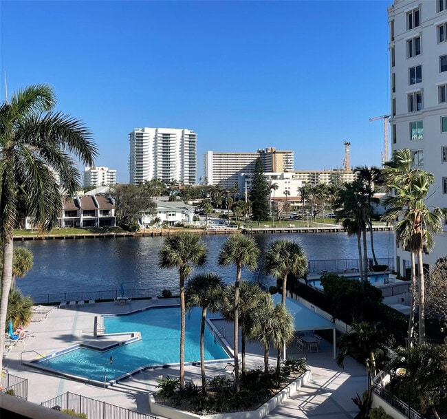 Building Photo - 2900 NE 14th Street Causeway Unit 514