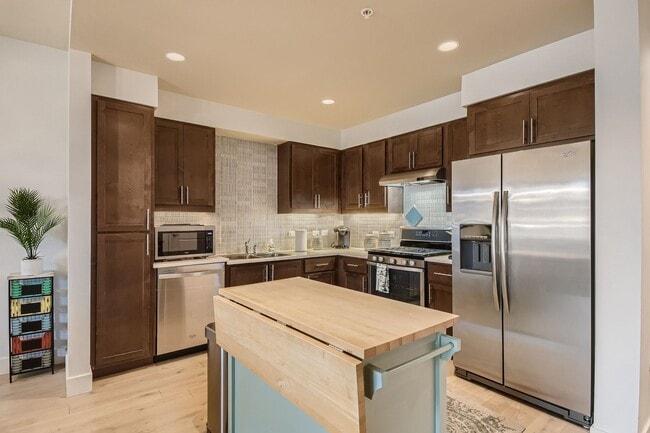 Photo - Modern 1 BDR in Peloton - Ground Floor - Full Accessible