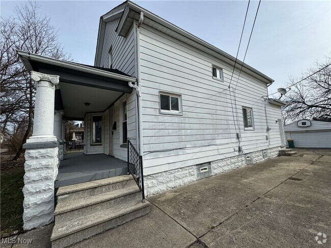 Building Photo - 5237 Milo Ave Rental