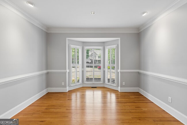 Photo - 520 Redding View Ct NW