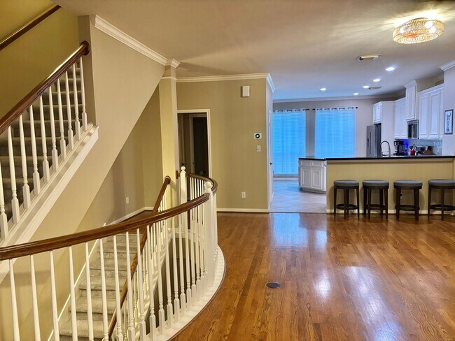 Photo - 1310 W Webster St