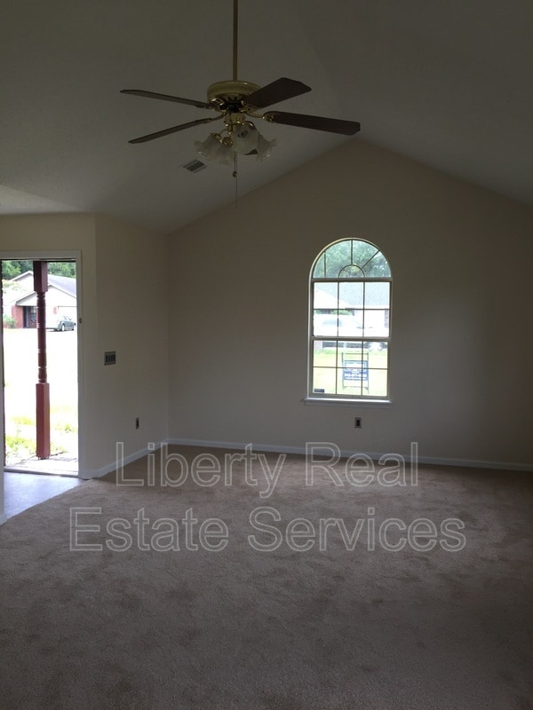 1402 Desert Storm Dr