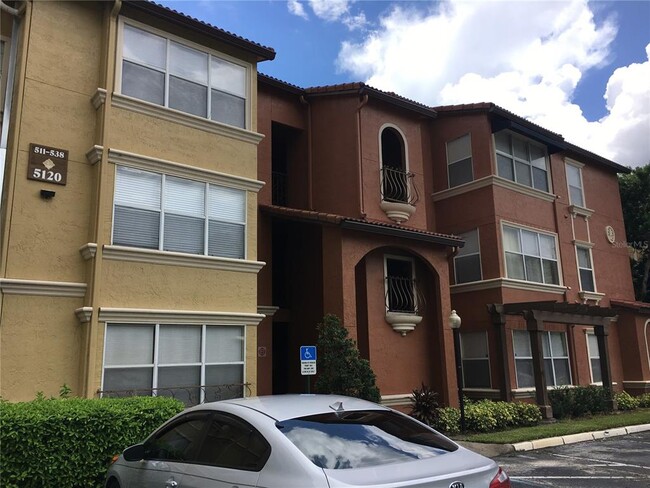 Building Photo - 5120 Conroy Rd Unit 516 Rental