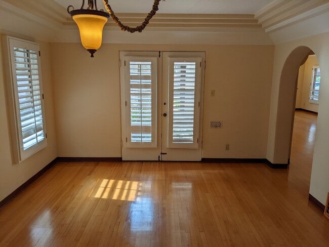 Photo - 316 Park Ave Unit 316 Park Avenue