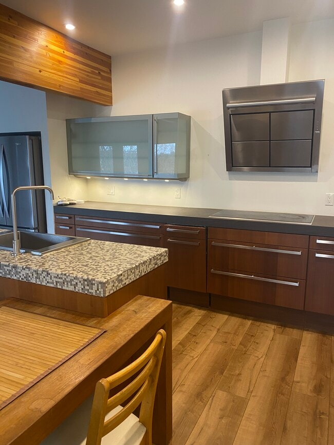 Photo - 2727 Morgans Rd