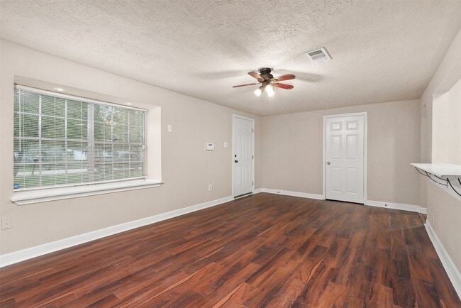 Photo - 4118 Scenic Dr