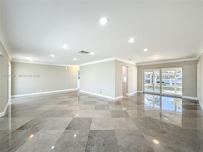 Photo - 2770 NE 8th Ct