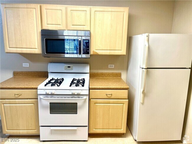 Building Photo - 8250 N Grand Canyon Dr Unit 1139 Rental