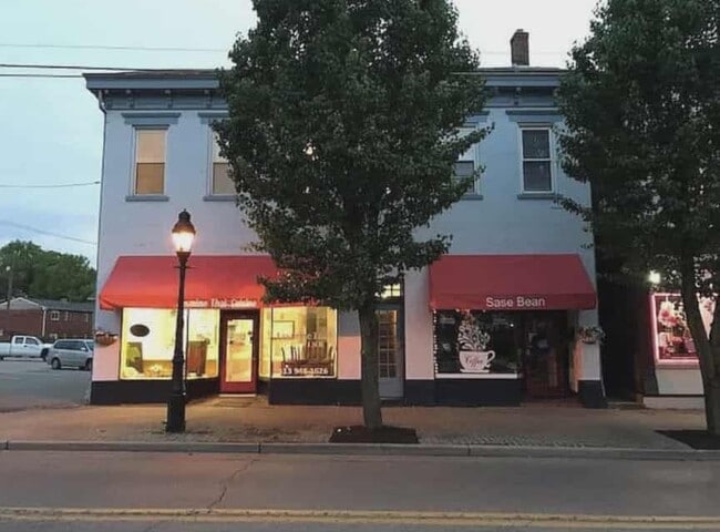 Photo - 145 W Benson St Unit 1