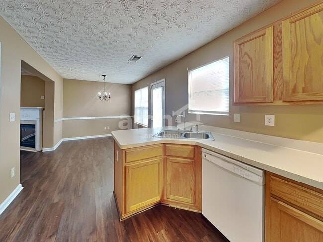 Photo - 6110 Flagstaf Walk