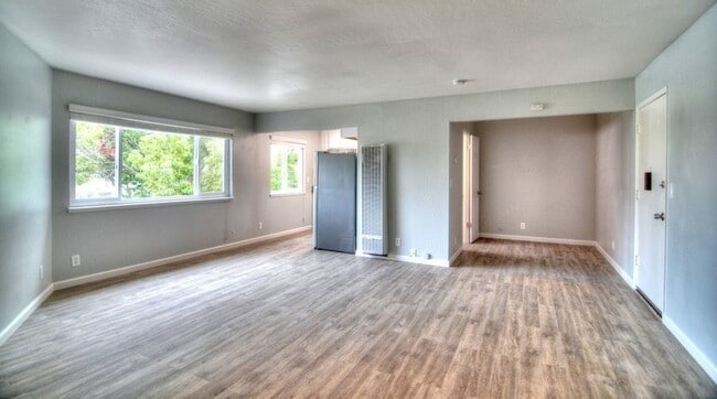 Photo - 2240 Angela Ct Unit 05