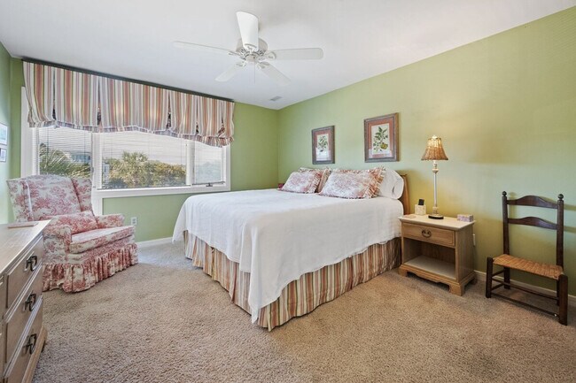 Photo - 321 Pioneer Loop Unit SI ID1253890P