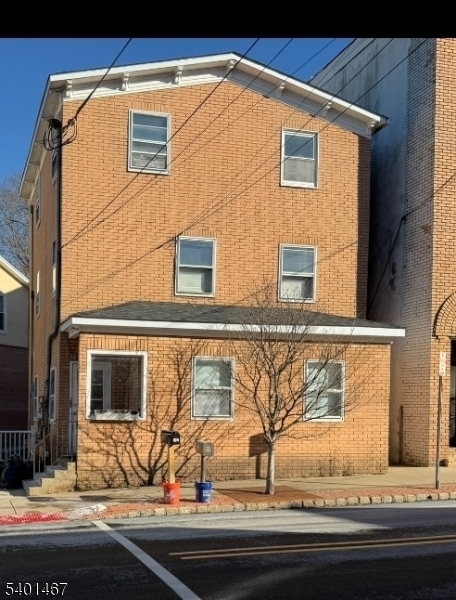 Building Photo - 57 Main St Unit 3