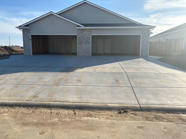 Photo - 12823 E Blake St Unit 12823
