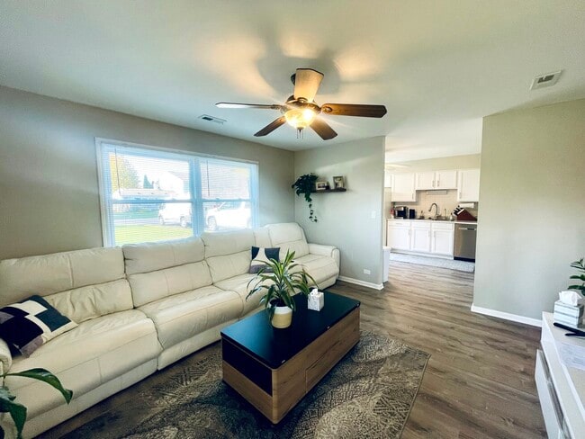 Photo - 178 Stephanie Ct Unidad A