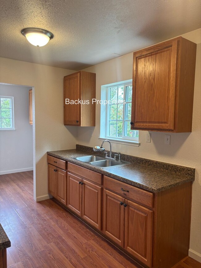 Photo - 59920 Martin St Unit A