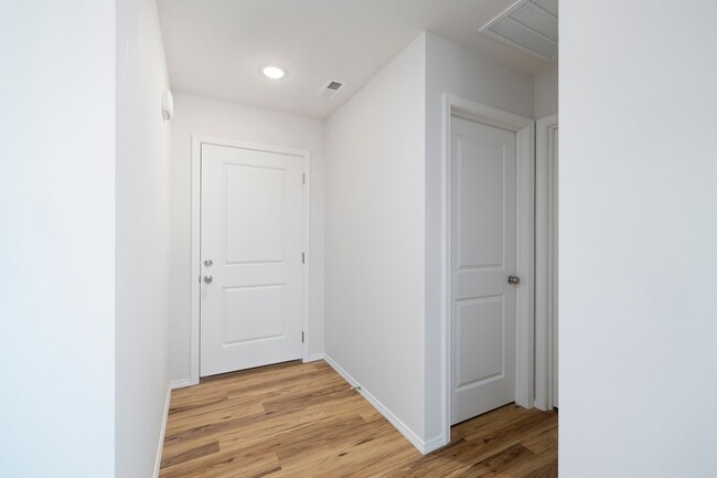 Photo - 3 Bedroom Home in Monett