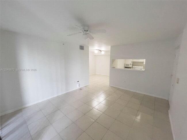 Photo - 2133 Renaissance Blvd Unidad 208