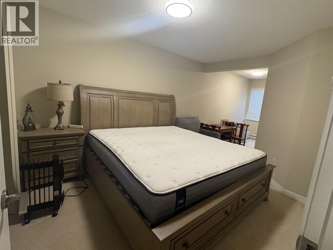 Photo - 6800 Eckersley Rd