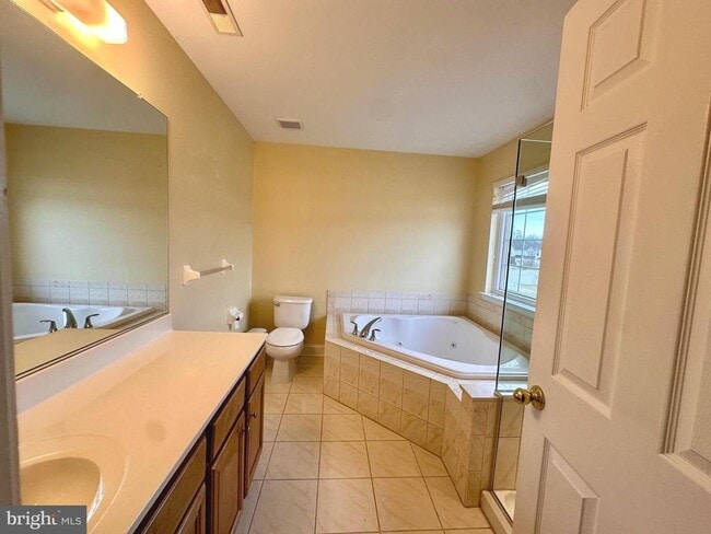 Photo - 26 Glacier Dr