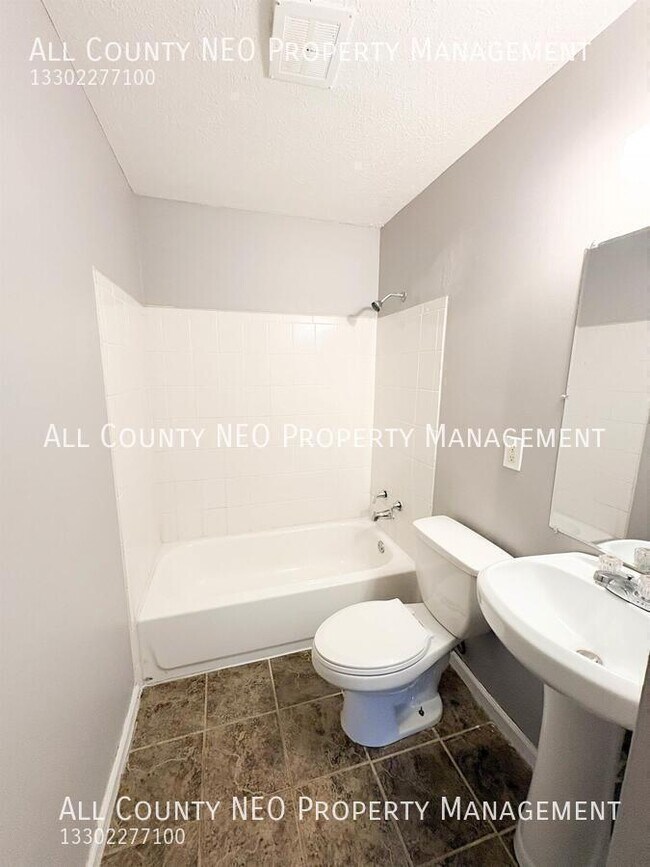 Photo - 19810 Shawnee Ave Unit Rear