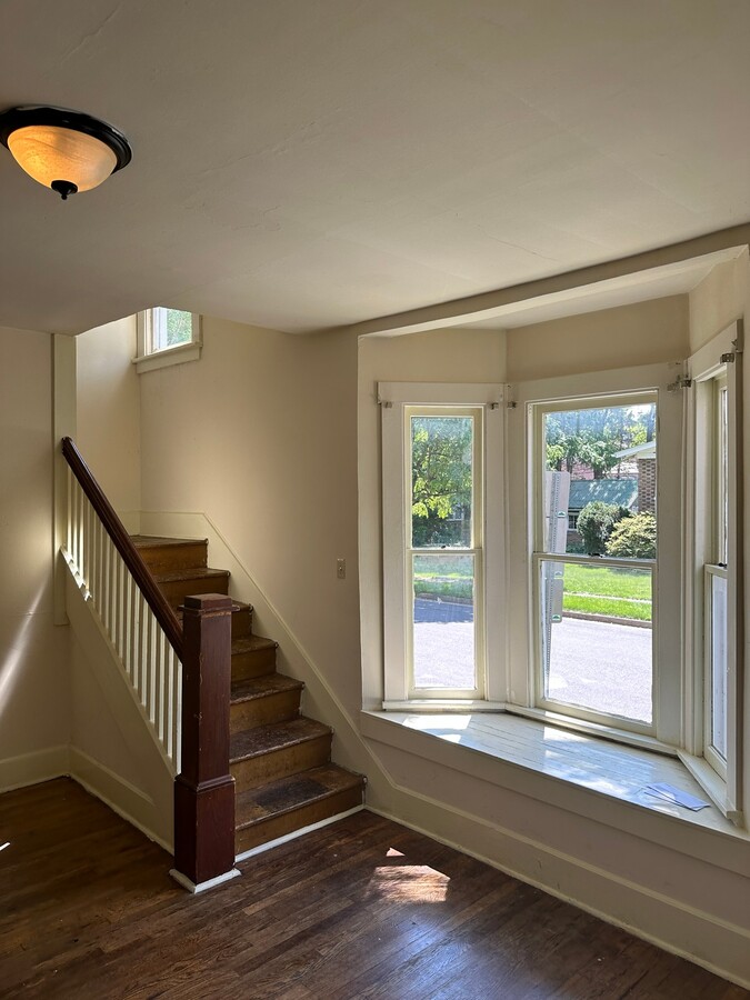 Photo - 538 W Beaver Ave