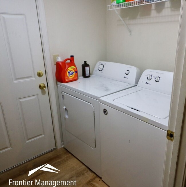 Photo - 614/616 Thurston Unit 616 Thurston St.