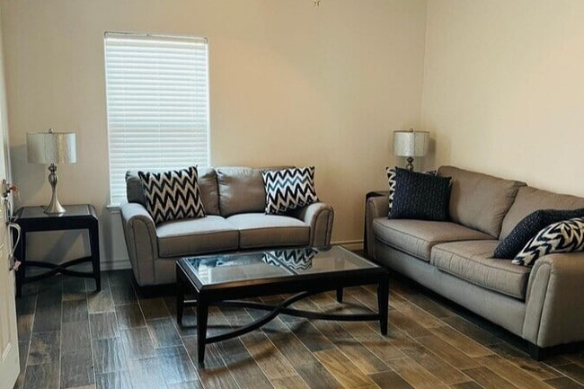 Photo - Lakeview Apartments Lakeview Apartments