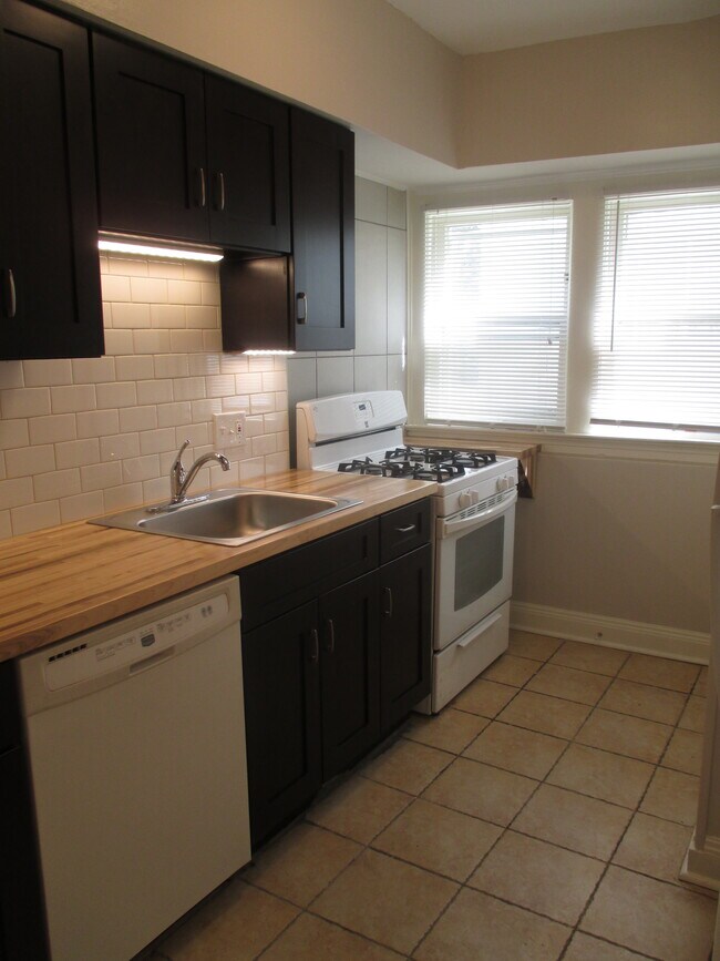 Photo - 1755 Cumberland Rd Unidad 1755 Cumberland