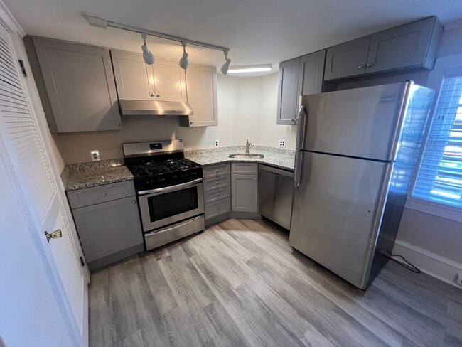 newly renovated cabinetry and Stainless steel appliances - 2 Mechanic St Unit Apartment B