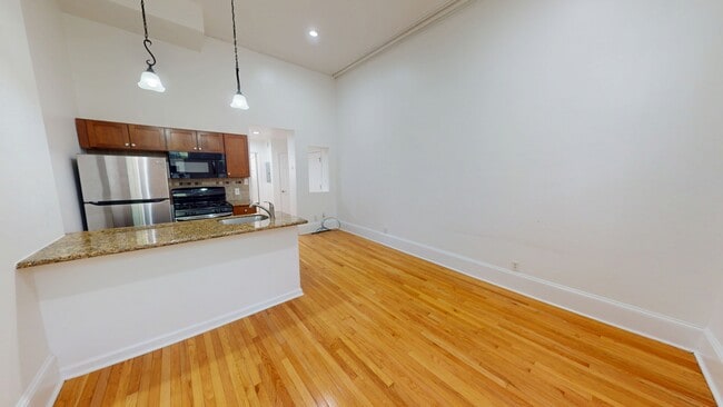 Photo - 327 S 12th St Unit 100