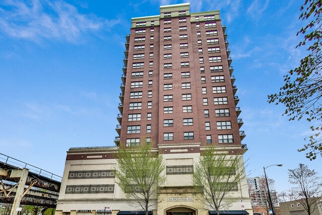 Photo - 5 E 14th Pl Unit 501