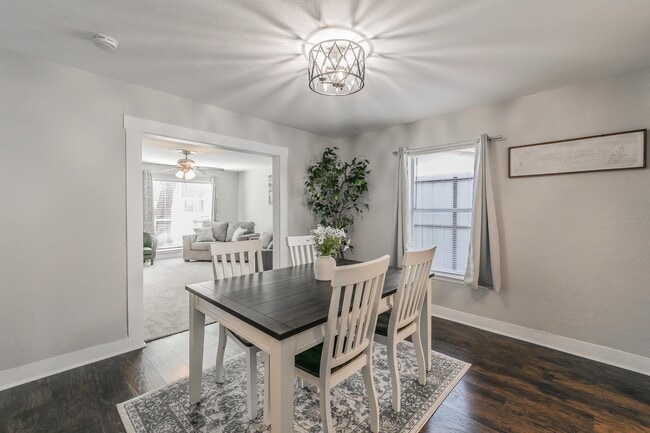 Photo - 2617 Marigold Ave