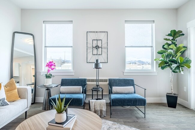 Photo - The Landing at Saddlerock