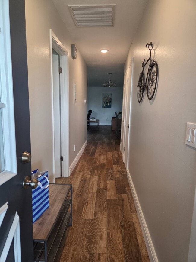 Photo - 4701 Vilabella Dr