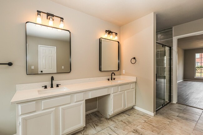 Photo - 18703 Evergreen Falls Dr