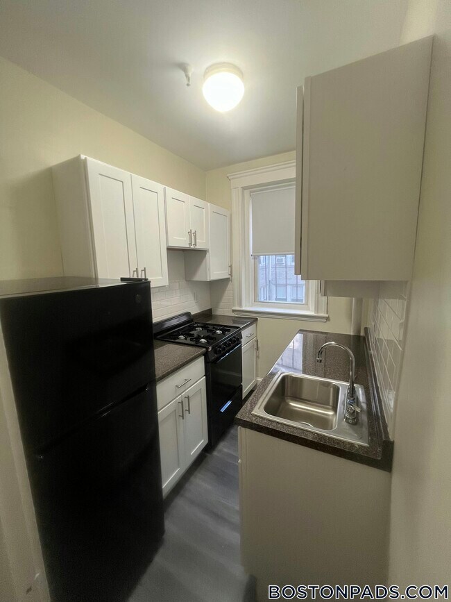 1175 Boylston St Unit 26