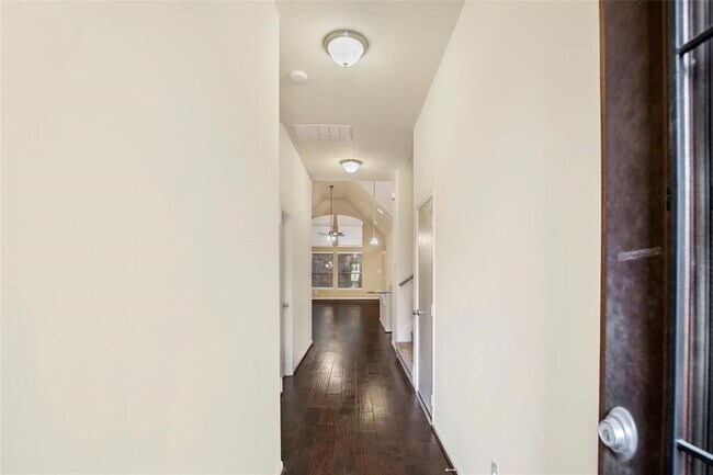 Photo - 17906 Arapaho Hill Ln