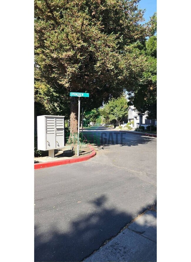 Photo - MOVE-IN SPECIAL $500 off first month!! Bea...