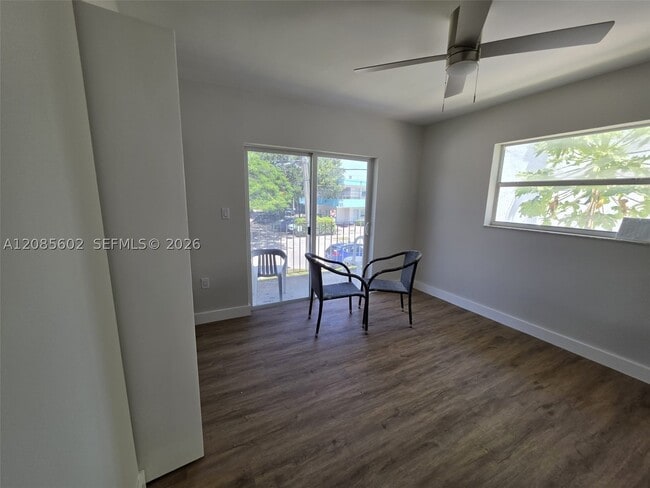 570 NE 63rd St Unidad 3