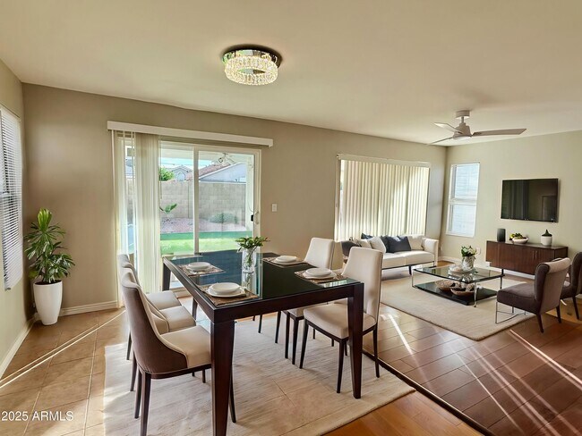 Photo - 1331 E Angela Dr