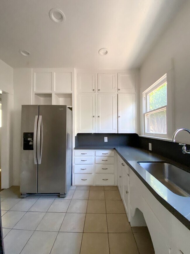 Photo - 315 Cherry Ave